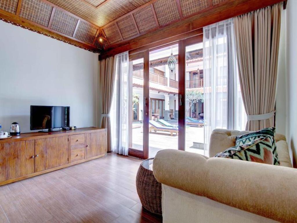 Hastinapura Residence จิมบาราน ภายนอก รูปภาพ