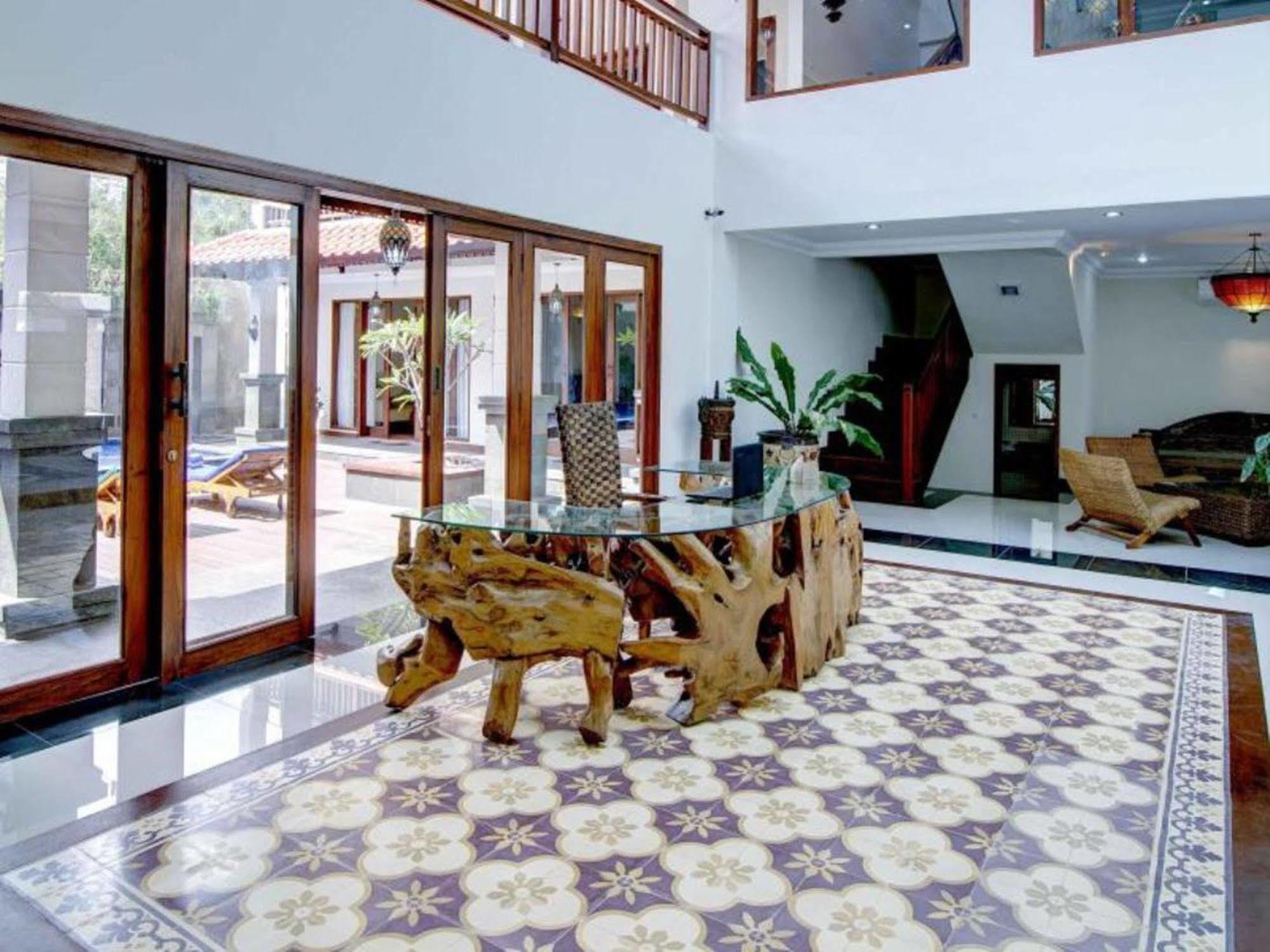 Hastinapura Residence จิมบาราน ภายนอก รูปภาพ